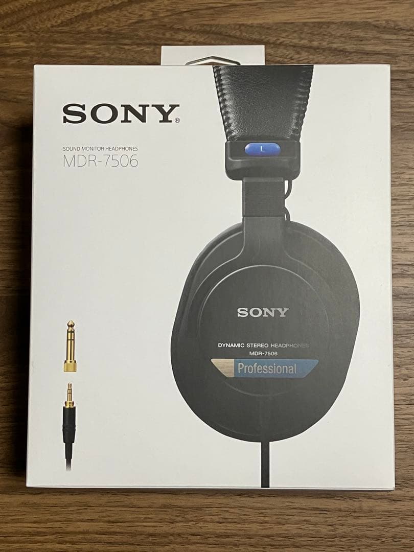 SONY MDR-7506 スタジオモニターヘッドフォン MDR-7506 Professional Headphones - Sony Pro